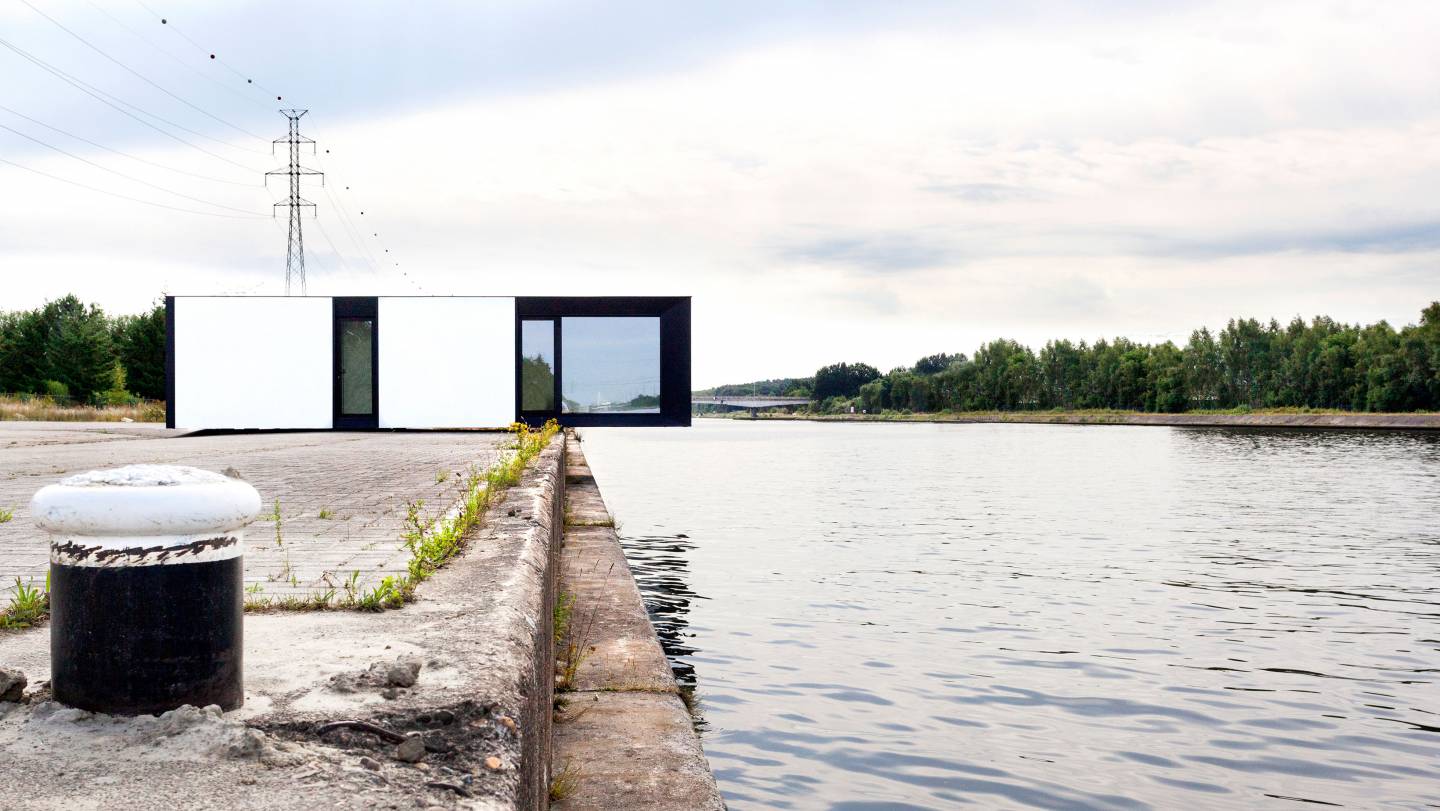 NVandersom | Communicatiebureau Limburg | Foto SkilPod aan het water